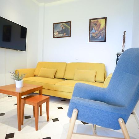 Fira Central Apartments With Veranda חדר תמונה