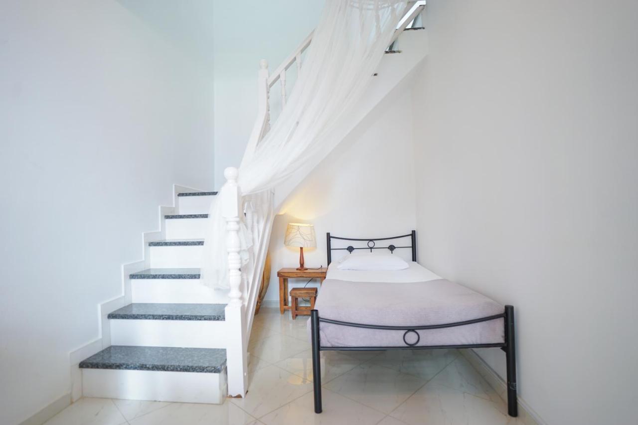 Fira Central Apartments With Veranda מראה חיצוני תמונה